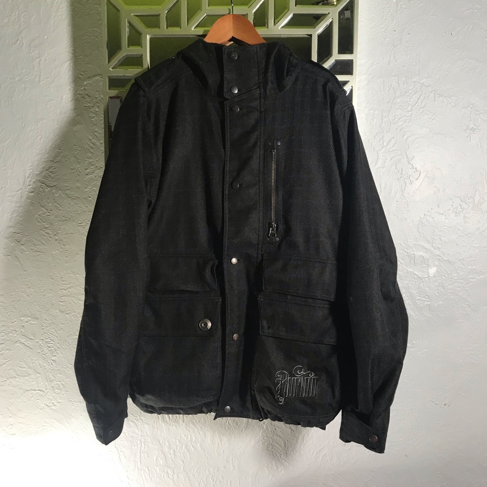 Black Burton Snow Boarding Jacket